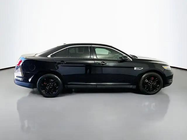 2016 Ford Taurus SEL