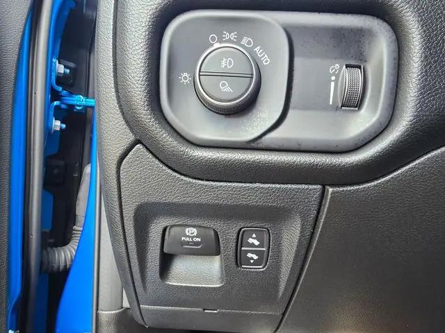 2024 Ram 1500 Rebel Crew Cab 4x4 5'7" Box