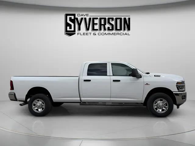 2026 Ram 3500 Tradesman Crew Cab 4x4 8 Box