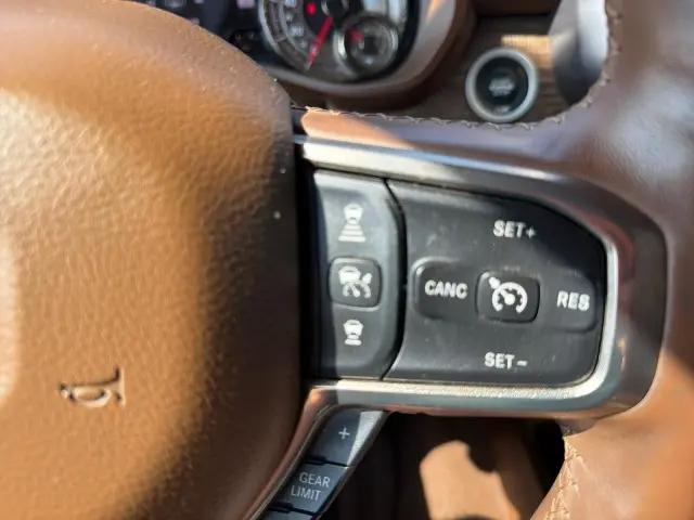 2020 Ram 1500 Laramie Longhorn Crew Cab 4x4 5'7" Box