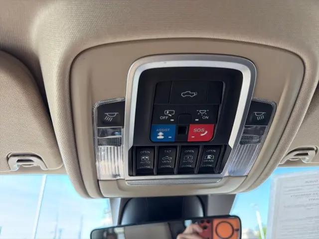 2020 Ram 1500 Laramie Longhorn Crew Cab 4x4 5'7" Box