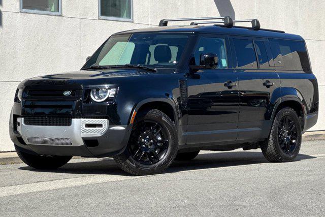 /2023 Land-Rover Defender