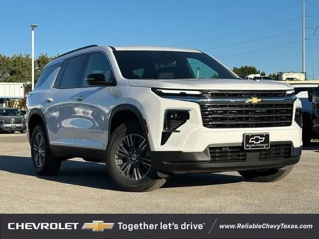 2025 Chevrolet Traverse FWD LT