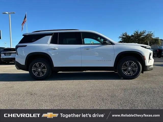 2025 Chevrolet Traverse FWD LT