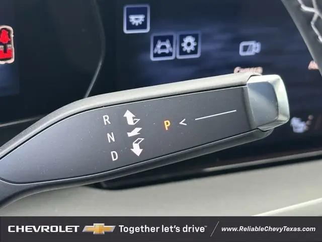 2025 Chevrolet Traverse FWD LT