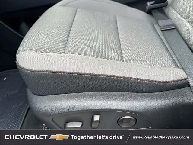 2025 Chevrolet Traverse FWD LT