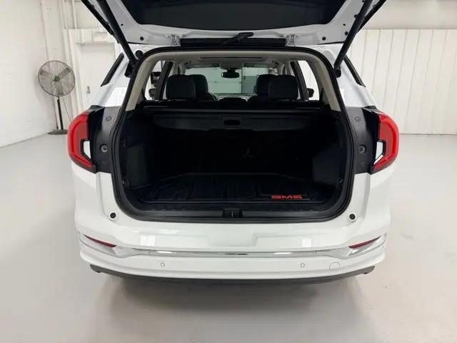 2023 GMC Terrain AWD Denali