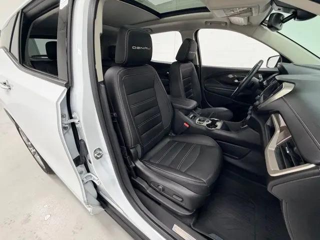 2023 GMC Terrain AWD Denali