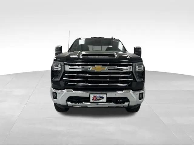 2026 Chevrolet Silverado 2500HD Crew Cab, Standard Bed, LTZ, 4WD