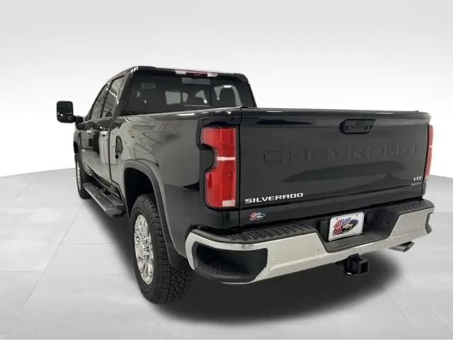 2026 Chevrolet Silverado 2500HD Crew Cab, Standard Bed, LTZ, 4WD