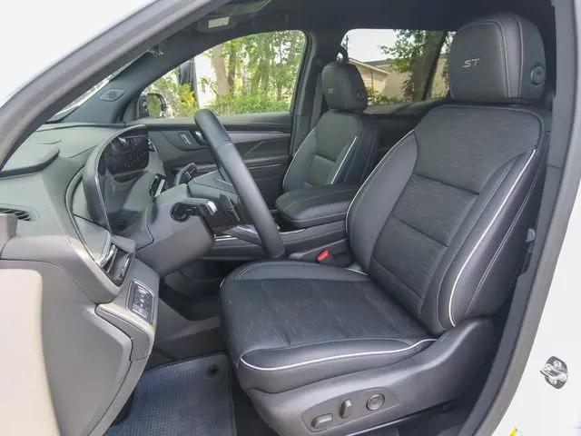 2026 Buick Enclave Sport Touring FWD