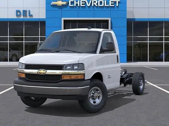 2026 Chevrolet Express Cutaway Work Van