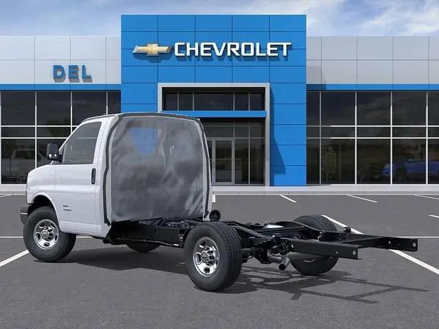 2026 Chevrolet Express Cutaway Work Van