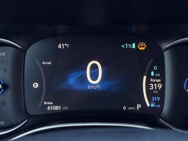 2023 Chrysler Pacifica Hybrid Touring L
