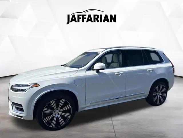 2024 Volvo XC90 Recharge T8 Plus Bright Theme 7-Seater