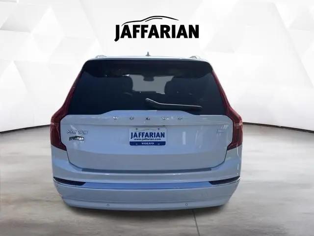 2024 Volvo XC90 Recharge T8 Plus Bright Theme 7-Seater