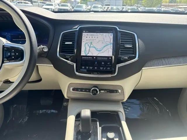 2024 Volvo XC90 Recharge T8 Plus Bright Theme 7-Seater