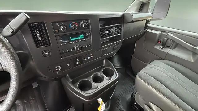 2024 GMC Savana Cargo RWD 2500 Regular Wheelbase Work Van