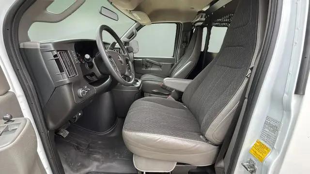 2024 GMC Savana Cargo RWD 2500 Regular Wheelbase Work Van