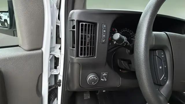 2024 GMC Savana Cargo RWD 2500 Regular Wheelbase Work Van