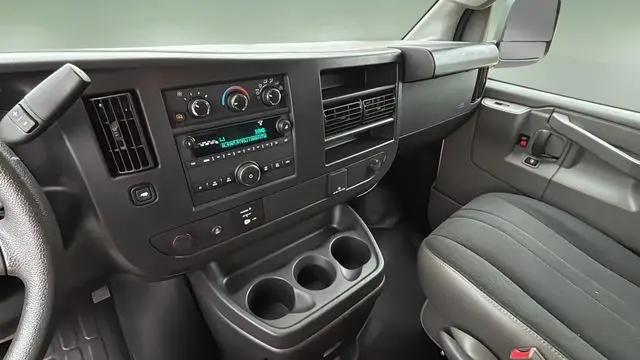 2024 GMC Savana Cargo RWD 2500 Regular Wheelbase Work Van