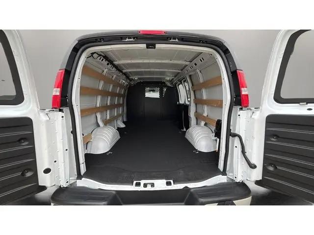 2024 GMC Savana Cargo RWD 2500 Regular Wheelbase Work Van
