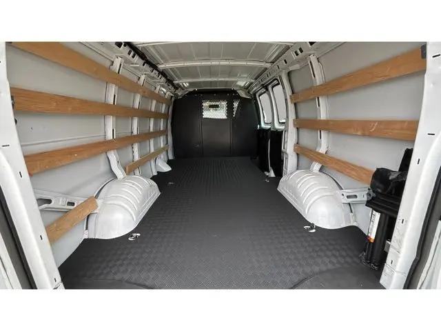 2024 GMC Savana Cargo RWD 2500 Regular Wheelbase Work Van