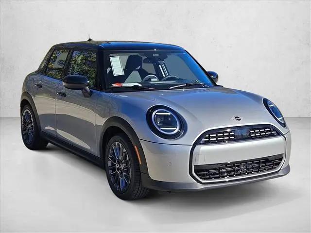 2026 MINI Hardtop Cooper