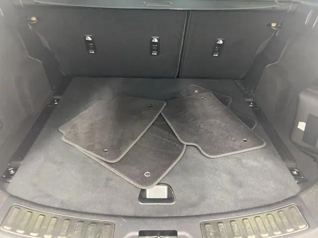 2023 Land Rover Discovery Sport S R-Dynamic