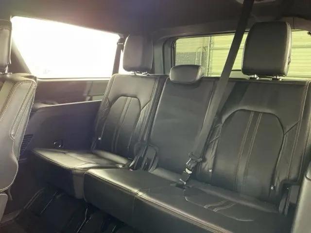 2024 Ford Expedition Platinum MAX