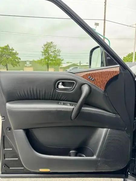 2019 Nissan Armada Platinum