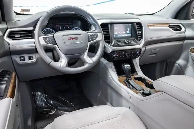 2019 GMC Acadia SLE-2