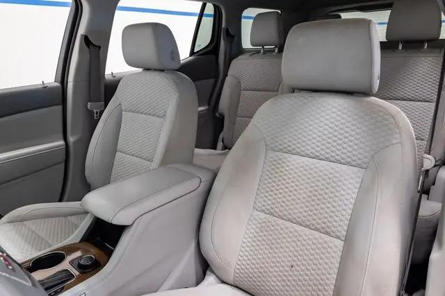 2019 GMC Acadia SLE-2