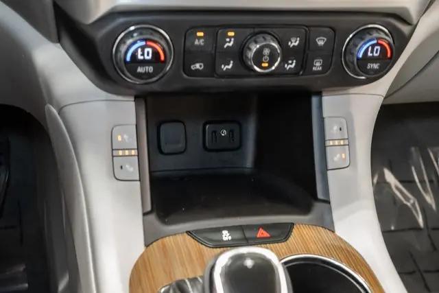 2019 GMC Acadia SLE-2