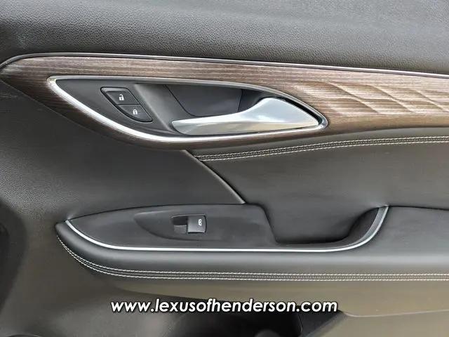 2022 Buick Envision FWD Avenir