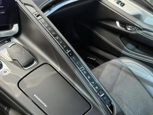 2020 Chevrolet Corvette Stingray RWD Coupe 3LT