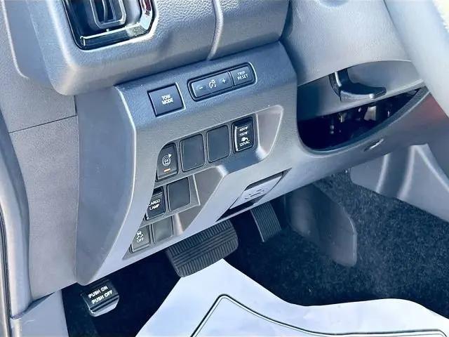 2026 Nissan Frontier Crew Cab PRO-X 4x2