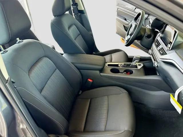 2026 Nissan Altima SV FWD