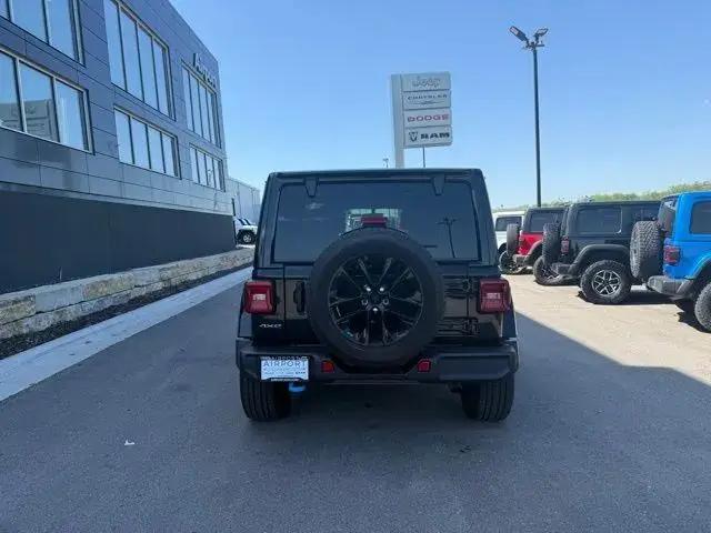 2023 Jeep Wrangler 4xe Sahara 4x4