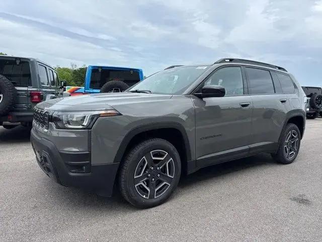 2026 Jeep Cherokee Laredo 4x4