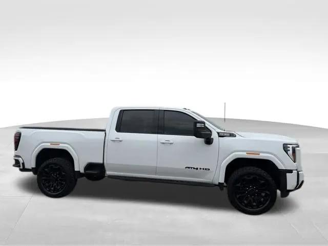 2024 GMC Sierra 2500HD 4WD Crew Cab Standard Bed AT4