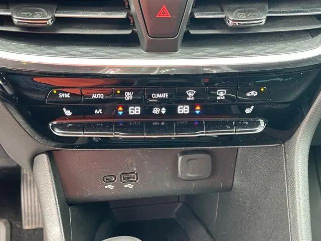 2024 Buick Encore GX Avenir FWD