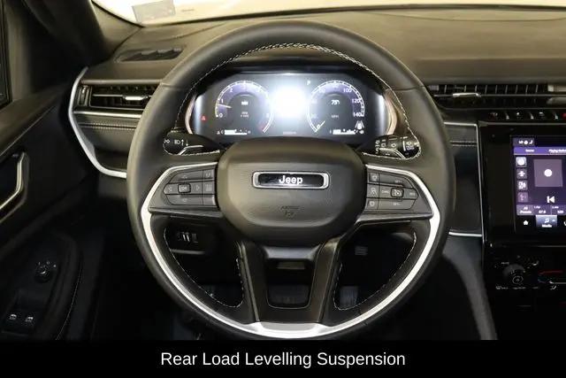 2025 Jeep Grand Cherokee Altitude X 4x4