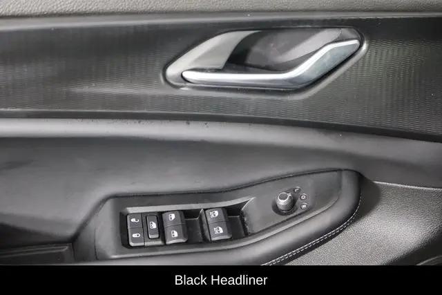 2025 Jeep Grand Cherokee Altitude X 4x4
