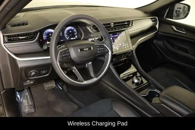 2025 Jeep Grand Cherokee Altitude X 4x4