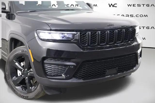 2025 Jeep Grand Cherokee Altitude X 4x4