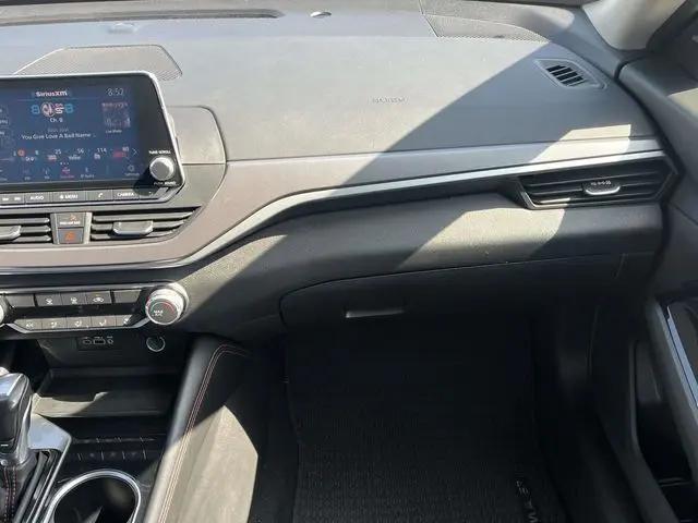 2024 Nissan Altima SR FWD