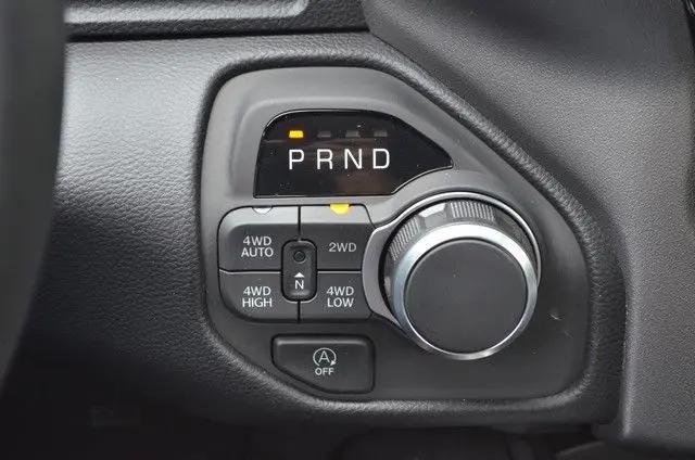 2026 Ram 1500 Express Crew Cab 4x4 57 Box