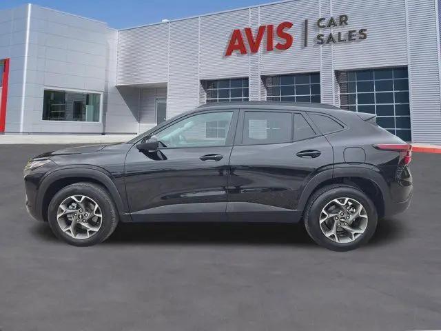 2025 Chevrolet Trax FWD LT
