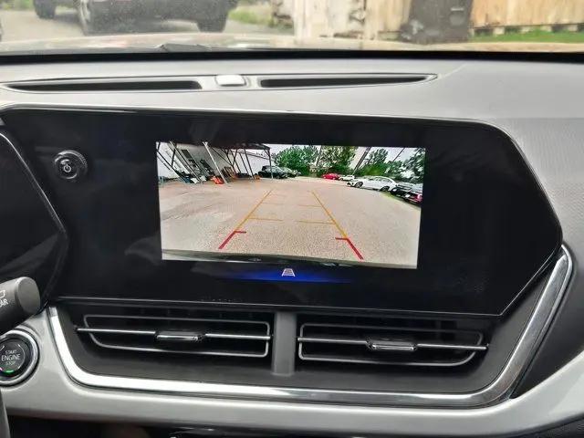 2025 Chevrolet Trax FWD LT